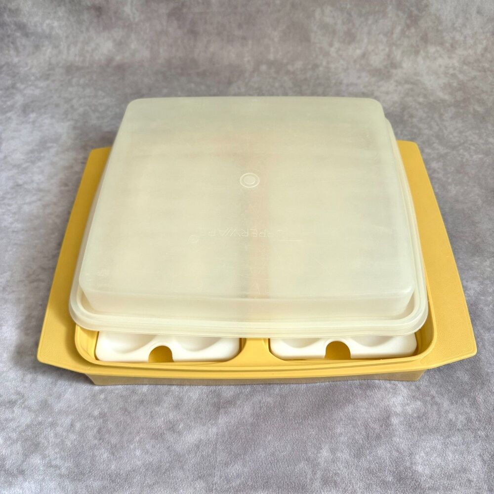 Vtg 1970s Tupperware deviled egg keeper harvest yellow 4 piece set 723 picnic